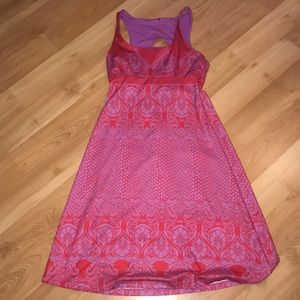 Cute summer dress with built in bra